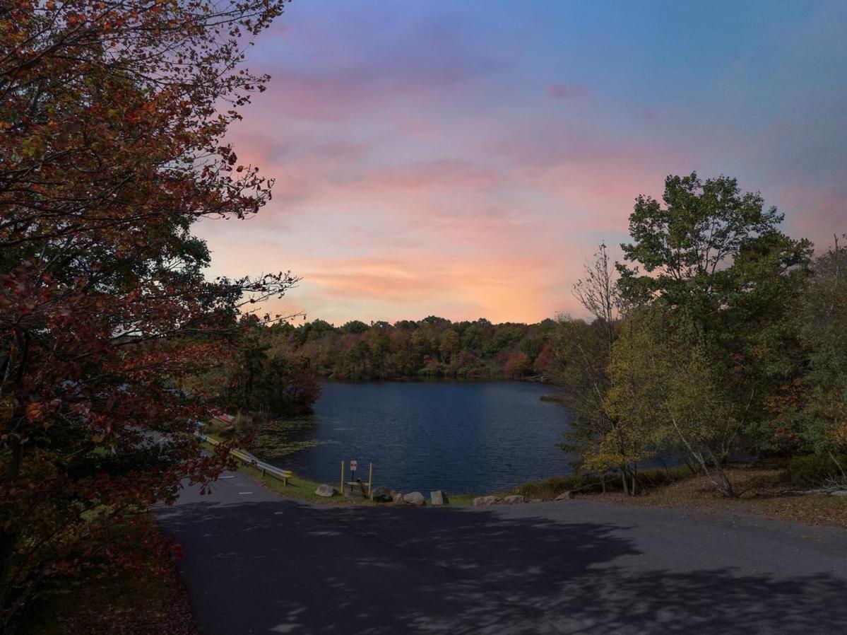 The Sage Chalet In Emerald Lakes, Poconos! Long Pond Kültér fotó